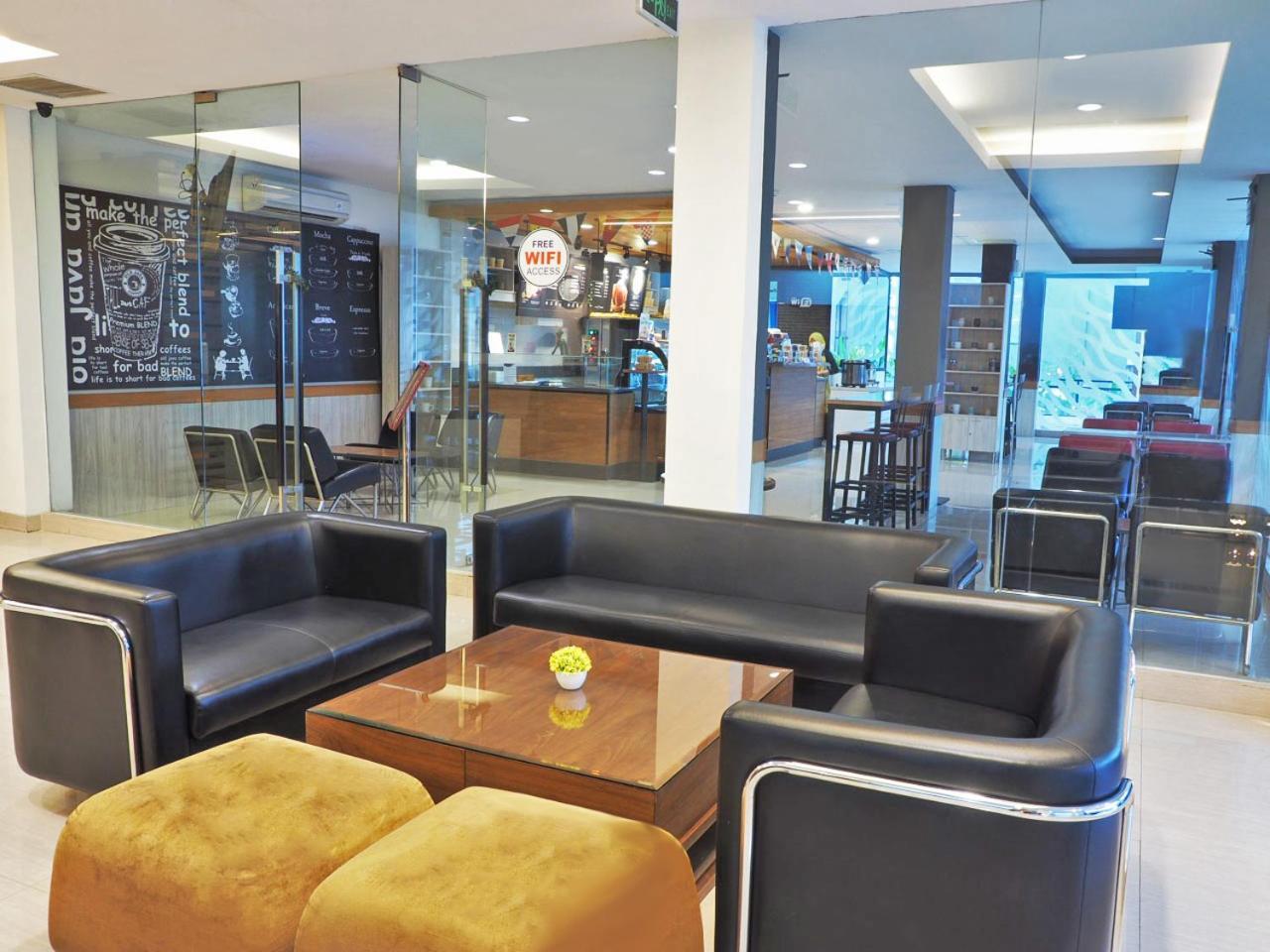D'Primahotel Itc Mangga Dua Jakarta Buitenkant foto
