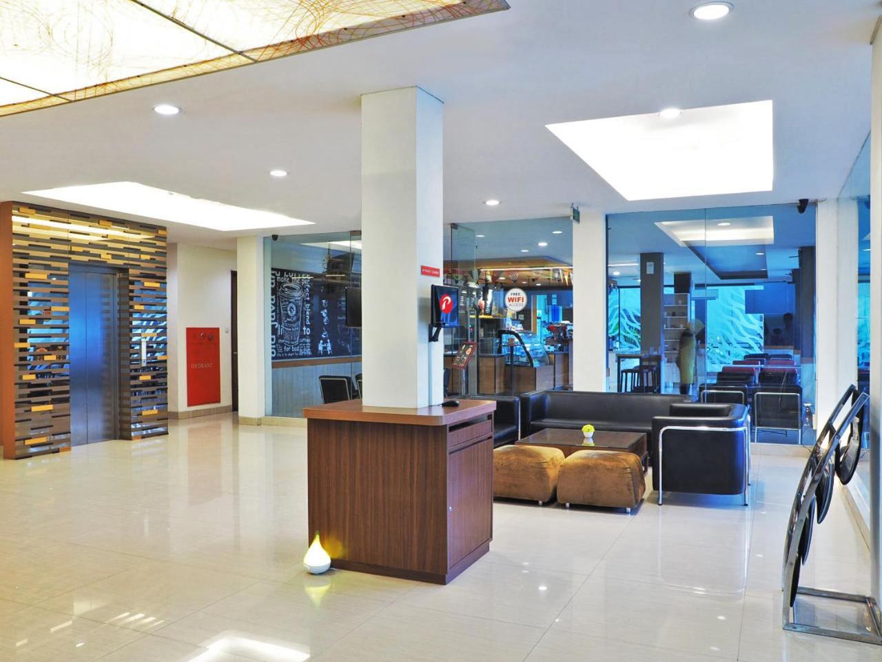 D'Primahotel Itc Mangga Dua Jakarta Buitenkant foto