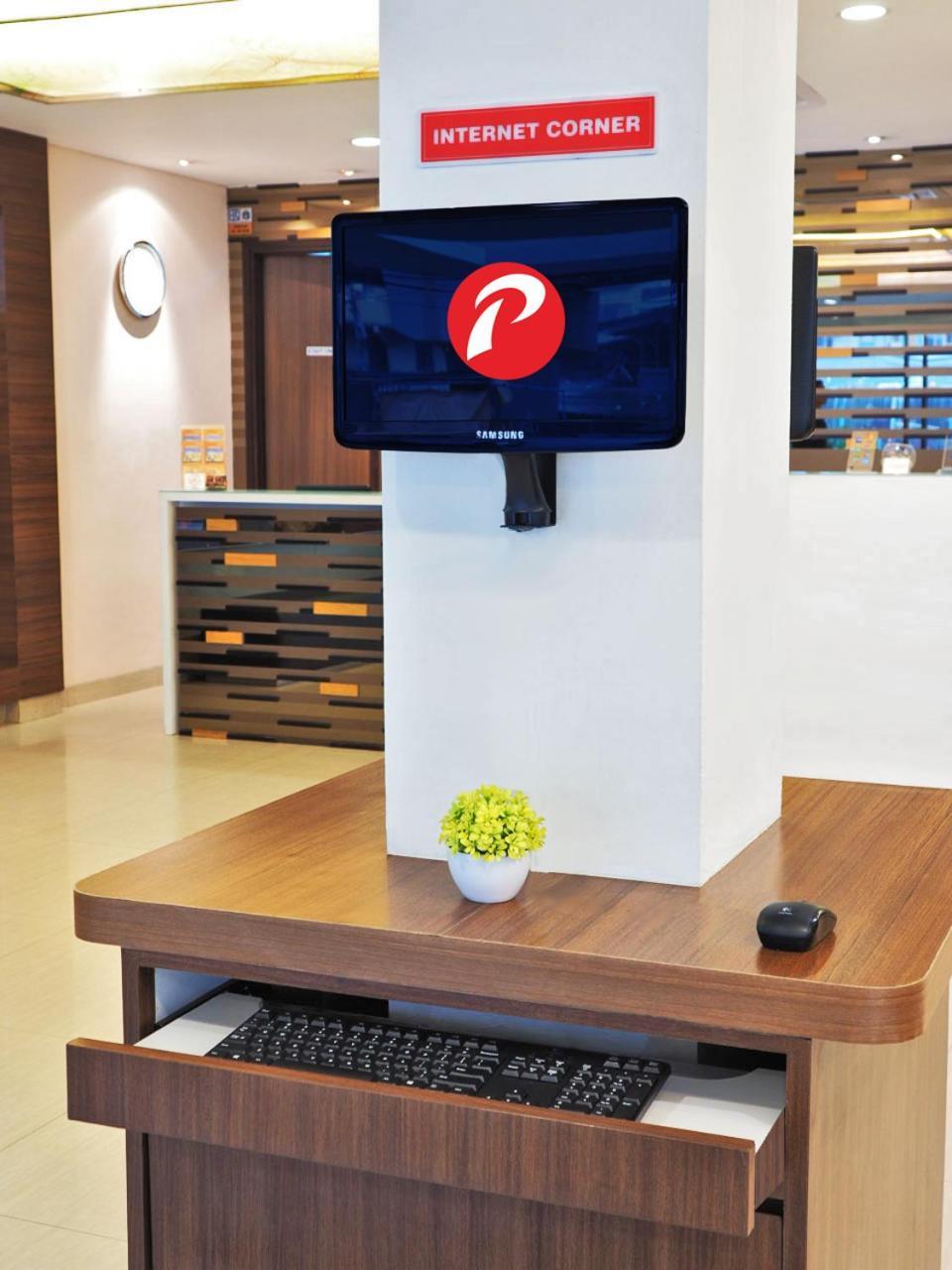 D'Primahotel Itc Mangga Dua Jakarta Buitenkant foto