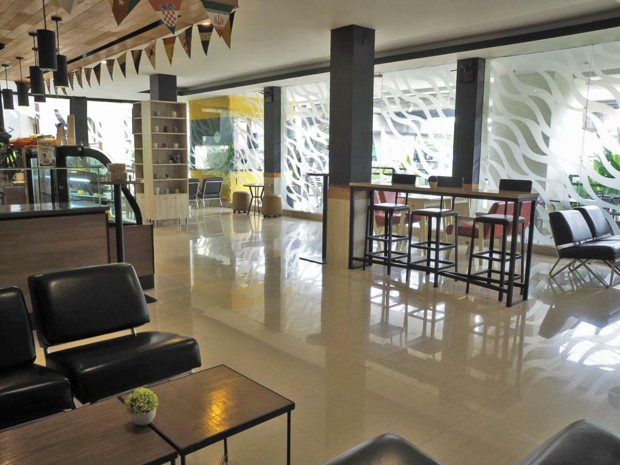 D'Primahotel Itc Mangga Dua Jakarta Buitenkant foto